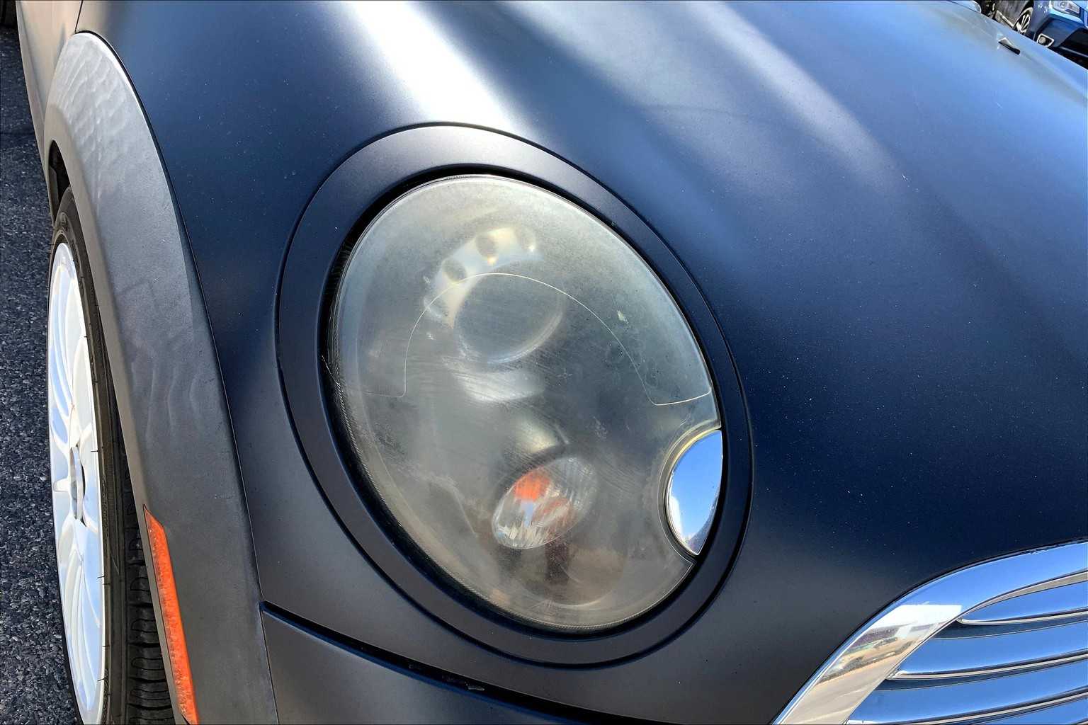 2012 Mini Clubman Base photo 20