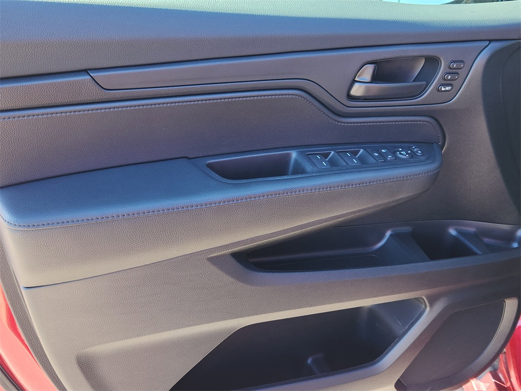 2024 Honda Odyssey Sport photo 6