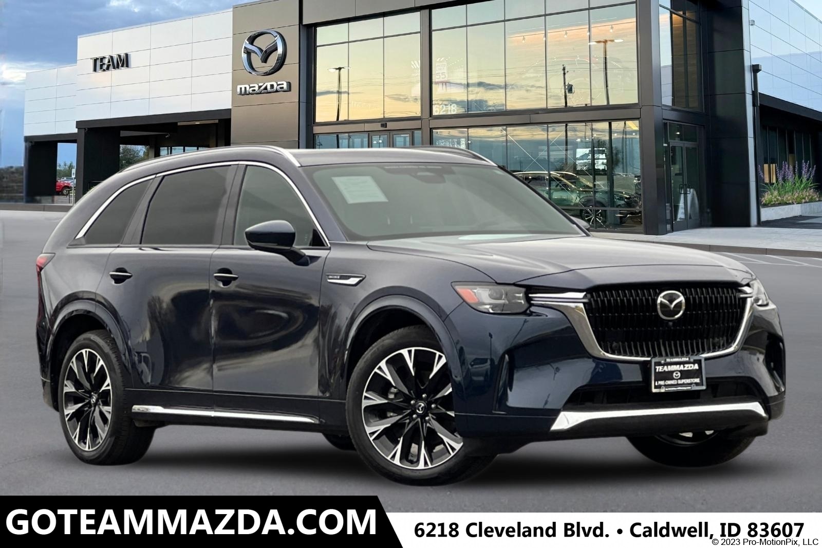 2025 Mazda CX-90 Premium Package's photo