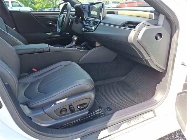 2023 Lexus ES 350 F SPORT Handling photo 19