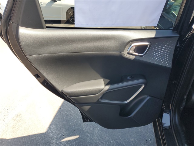 2025 Kia Soul LX photo 25