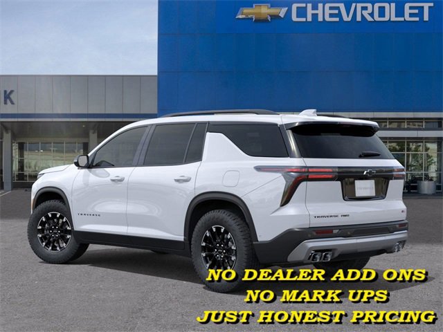 2026 Chevrolet Traverse Z71 photo 3
