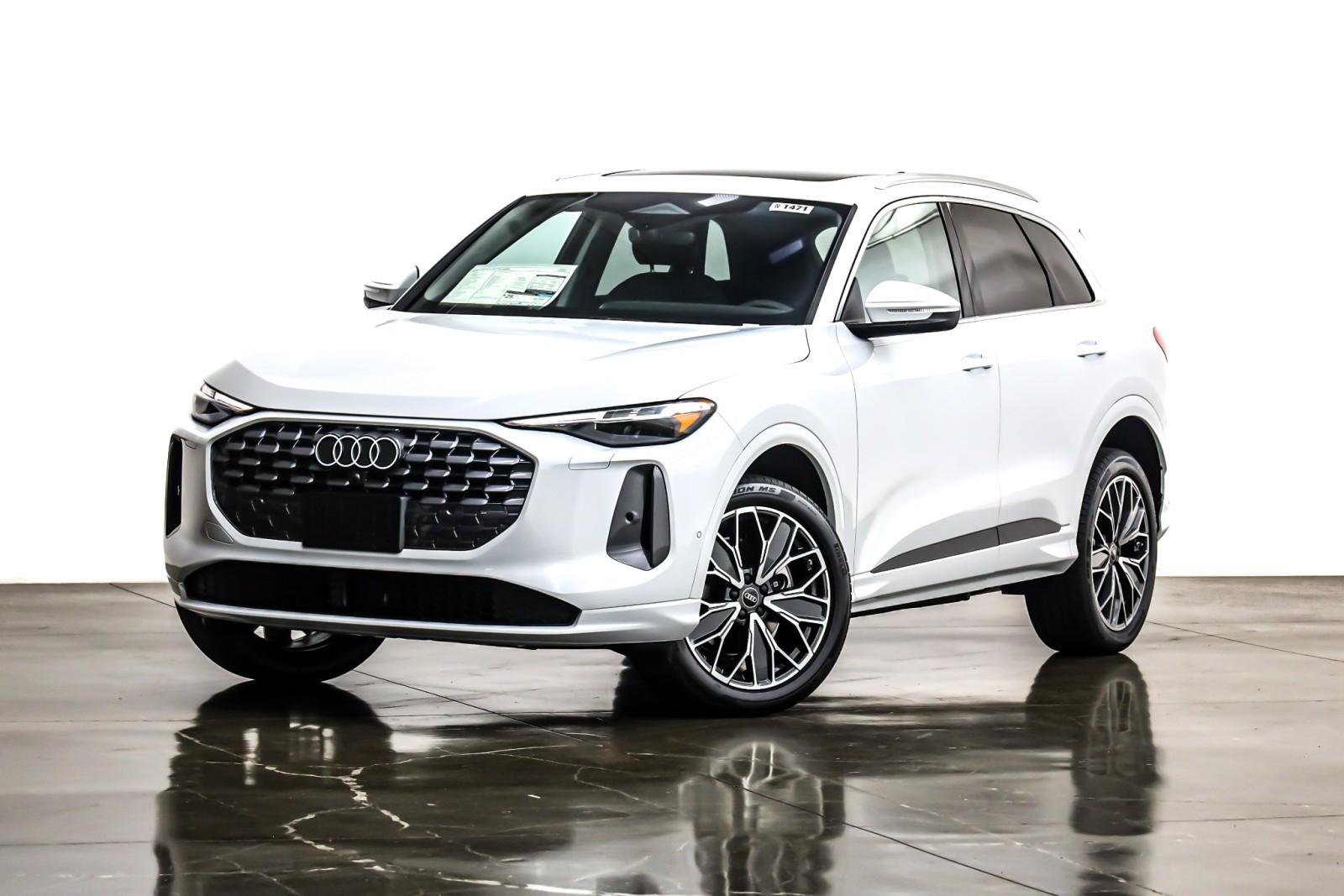 2025 Audi New Q5 Premium Plus's photo