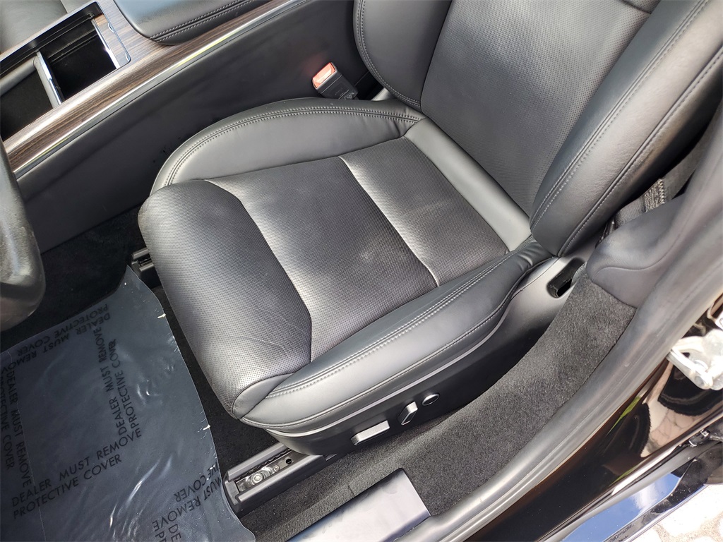 2022 Tesla Model S photo 19