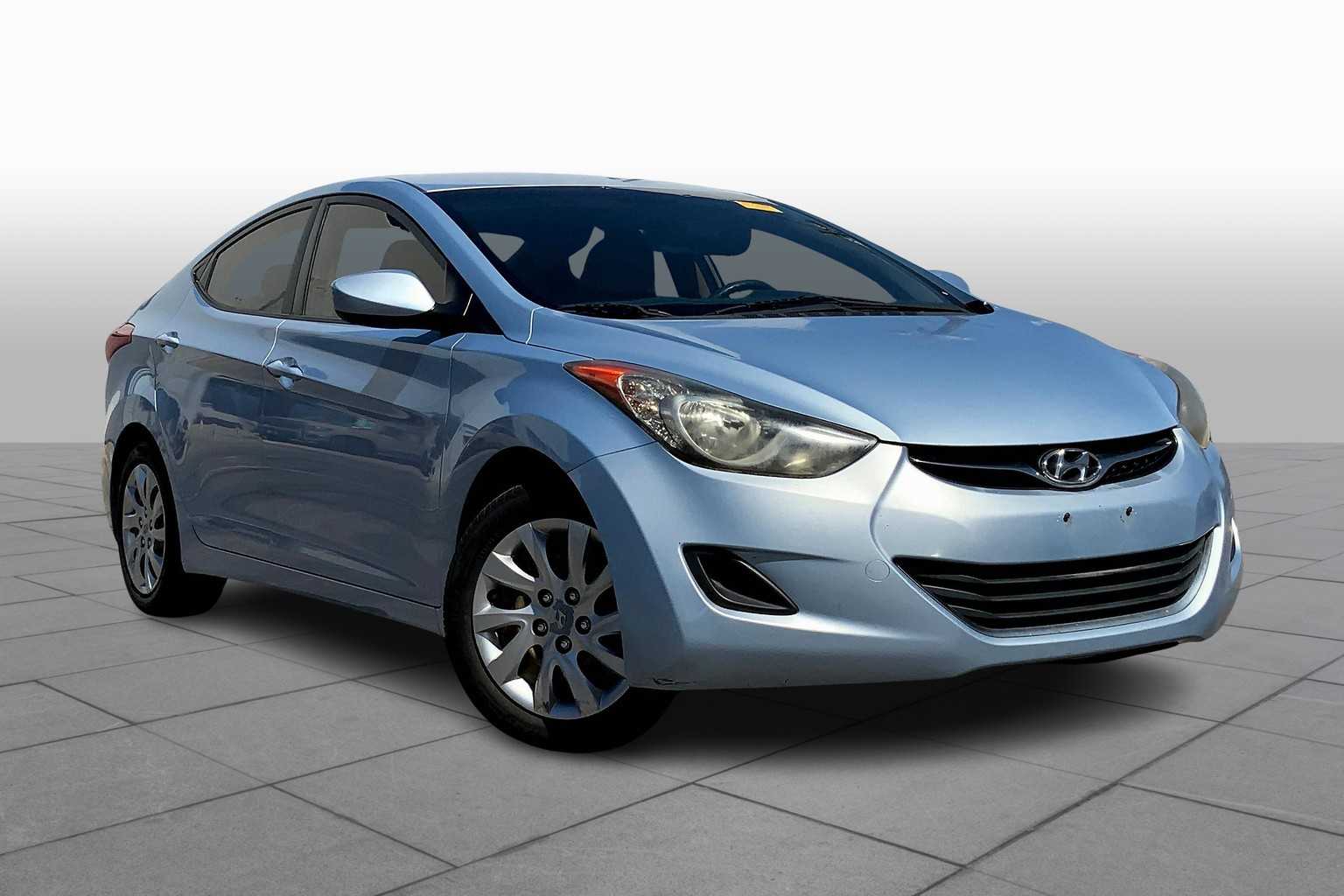 2013 Hyundai Elantra GLS photo 2