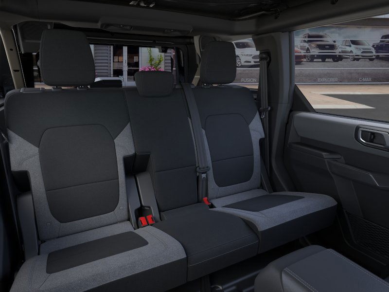 2025 Ford Bronco Big Bend photo 8