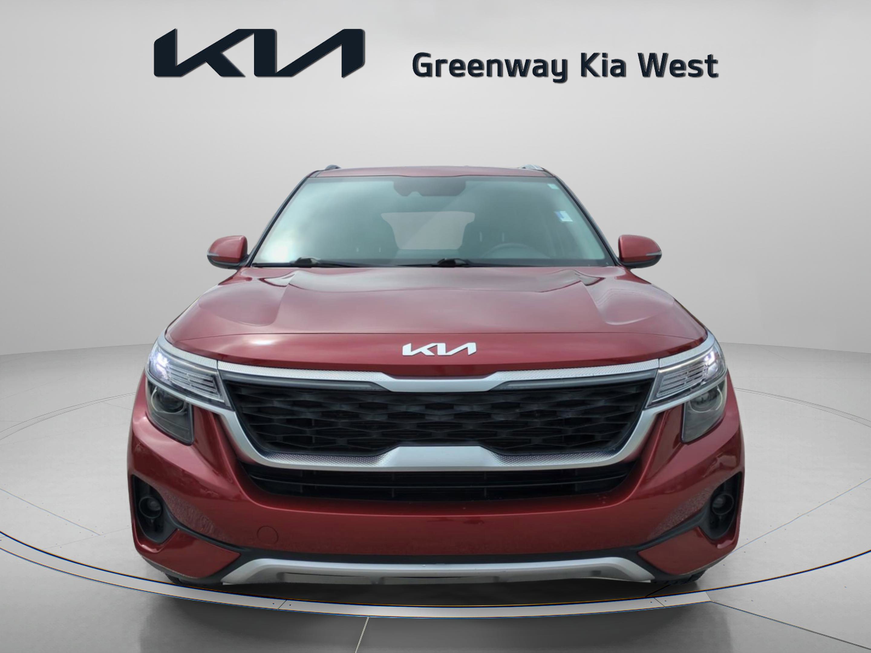 2023 Kia Seltos S photo 2