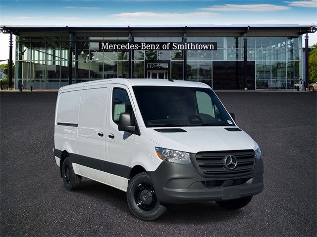 2026 Mercedes-Benz Sprinter Cargo Van Base's photo