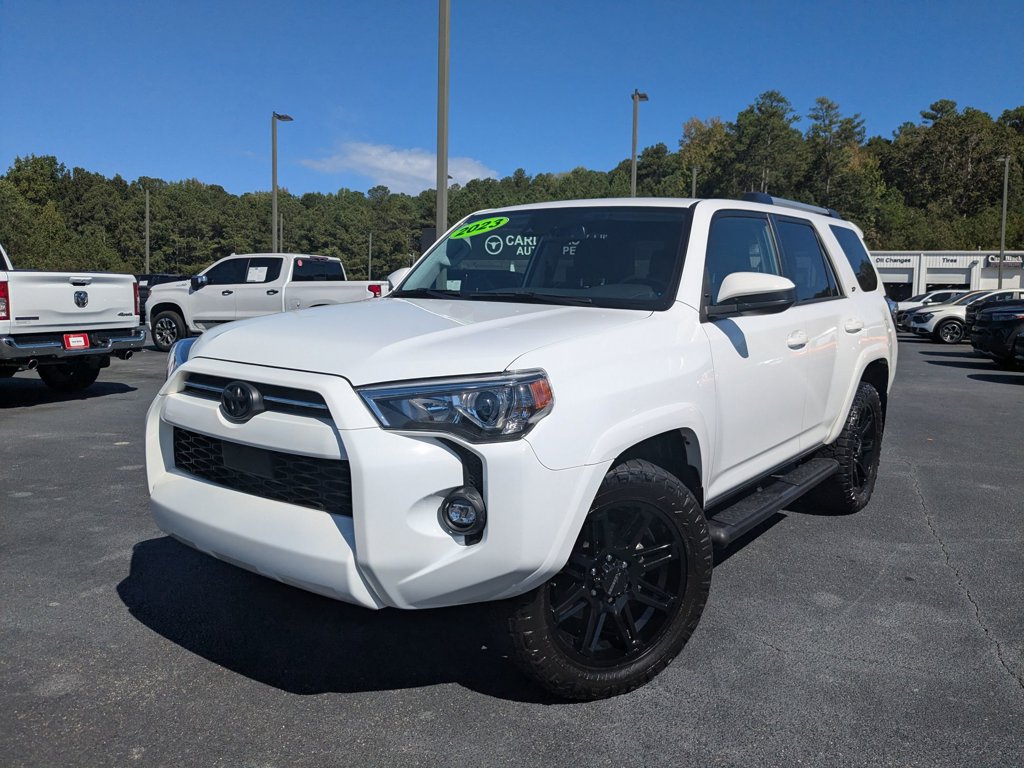 2023 Toyota 4Runner SR5's photo