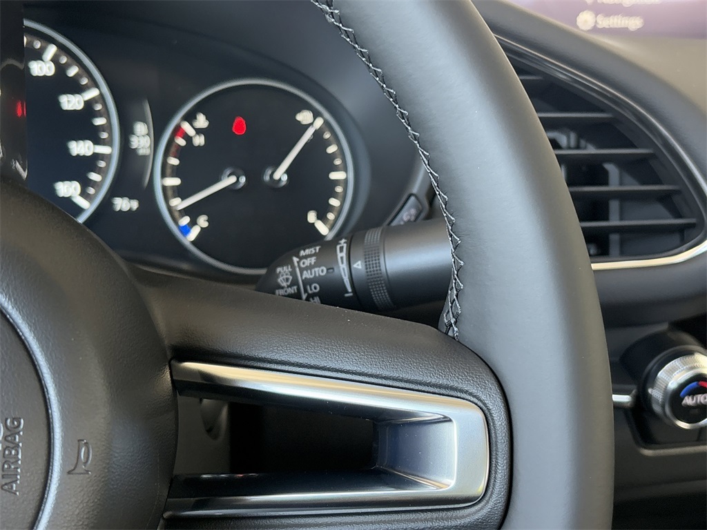 2025 Mazda Mazda3 2.5 s Preferred photo 20