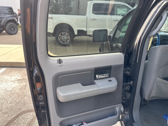 2007 Ford F-150 XLT photo 11