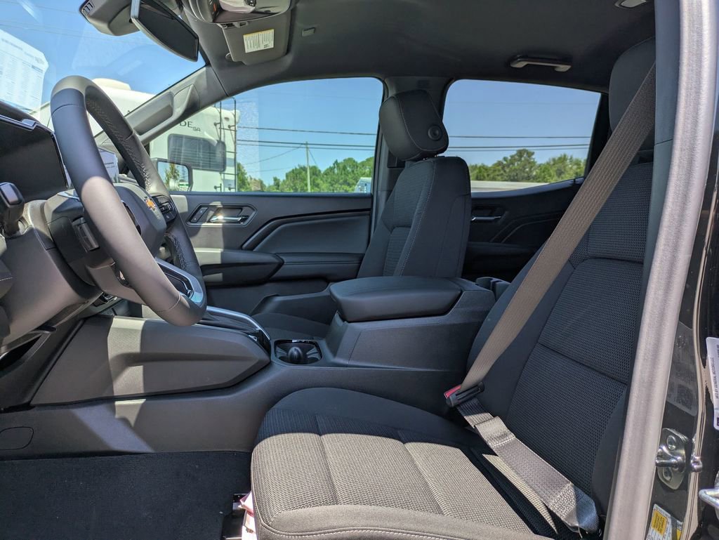 2026 Chevrolet Colorado LT photo 10