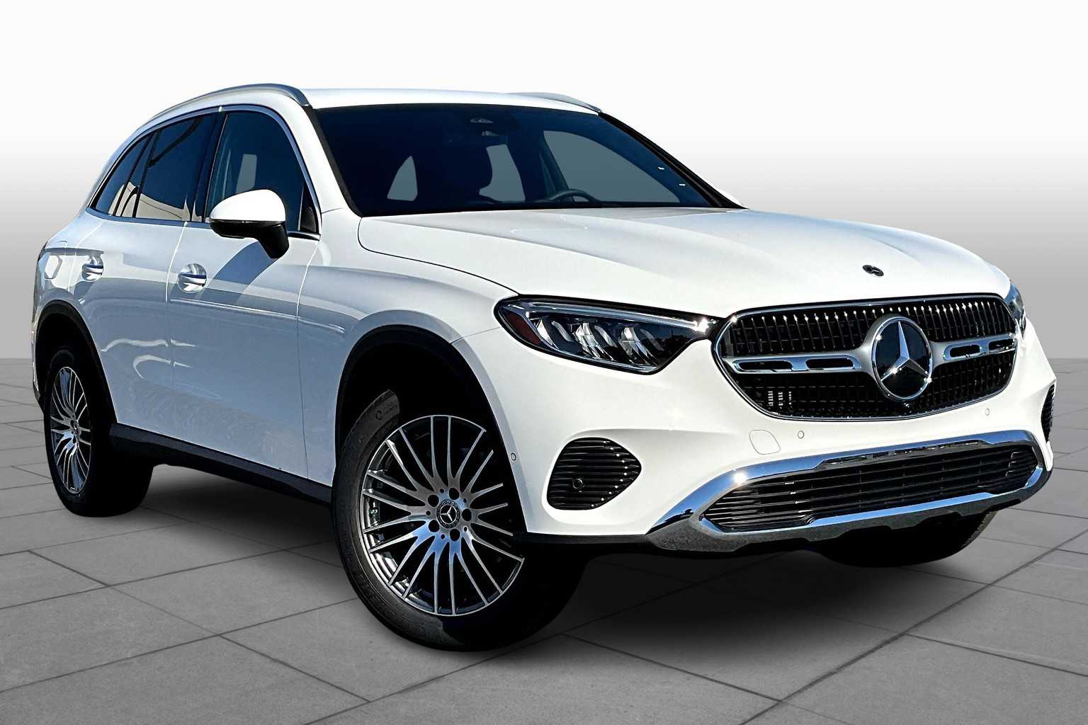 2025 Mercedes Benz GLC 300 4MATIC photo 2