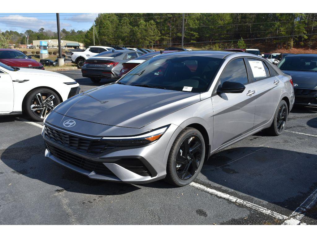 2026 Hyundai Elantra SEL's photo