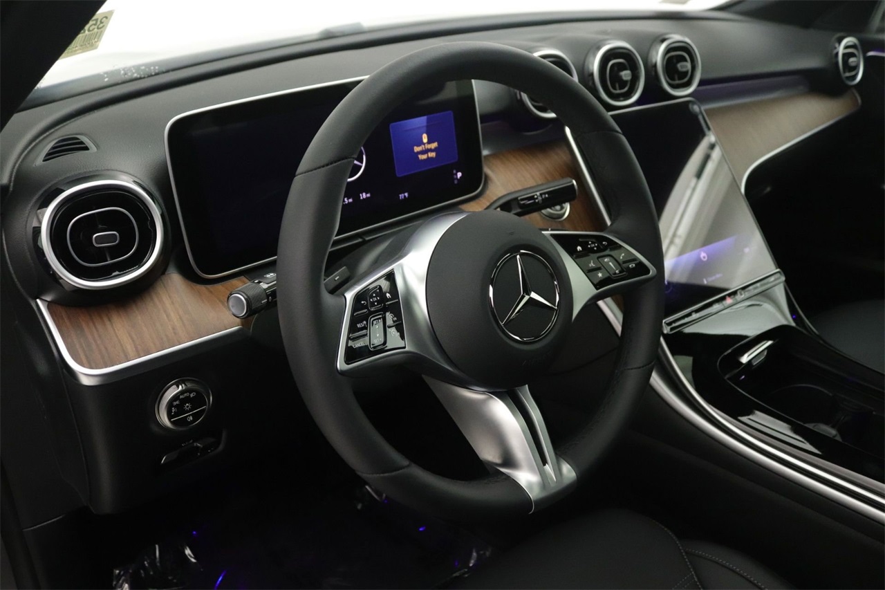 2025 Mercedes Benz C 300 photo 3