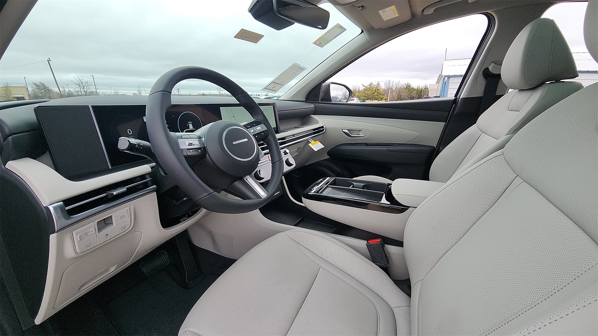 2025 Hyundai Tucson Hybrid SEL Convenience photo 8