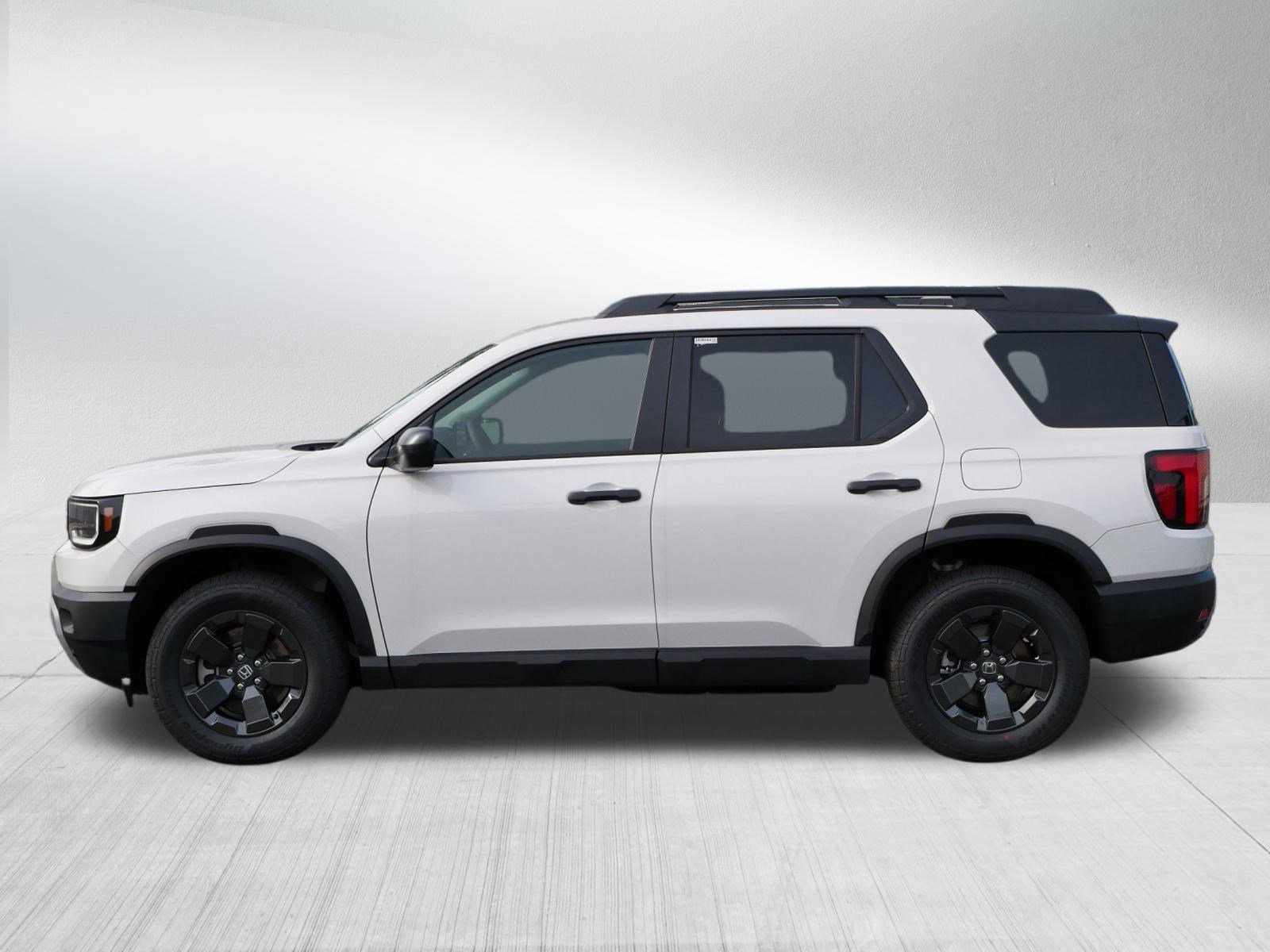 2026 Honda Passport photo 2