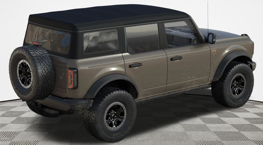2025 Ford Bronco Badlands photo 3