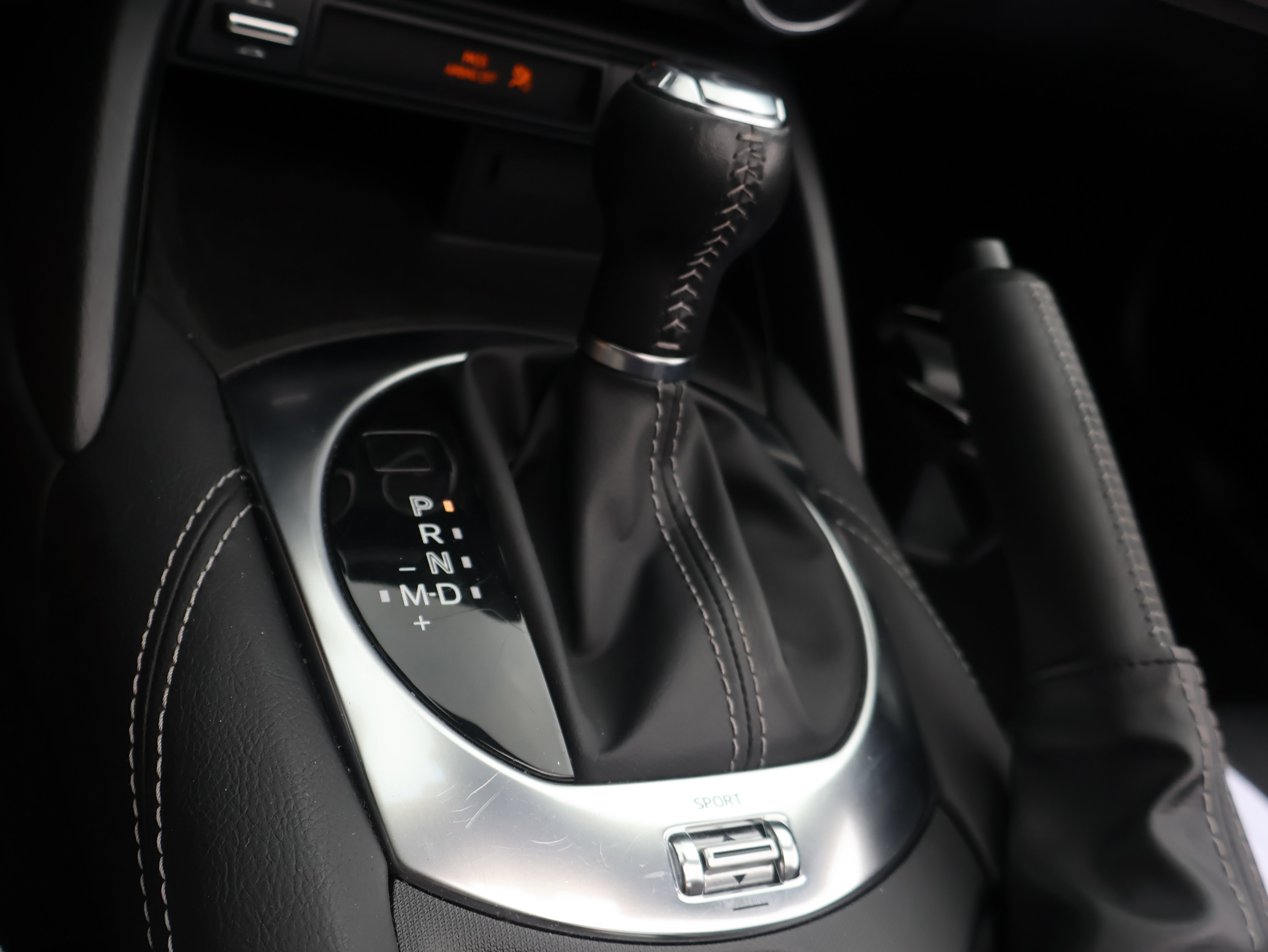 2024 Mazda MX-5 Miata Miata RF Grand Touring photo 13