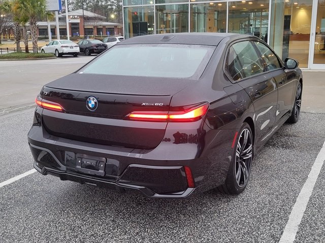 2025 Bmw i7 xDrive60 photo 2