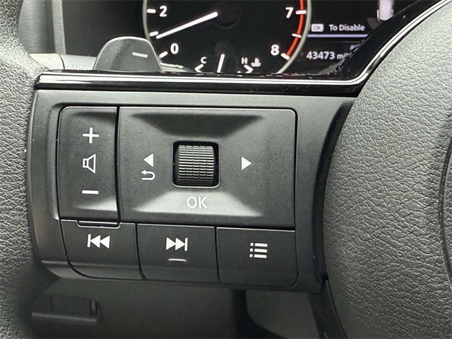 2023 Nissan Rogue SV photo 31