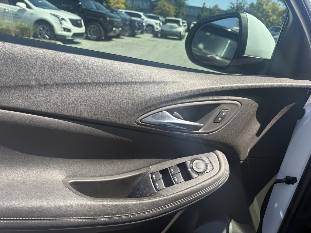 2022 Buick Encore GX Preferred photo 11