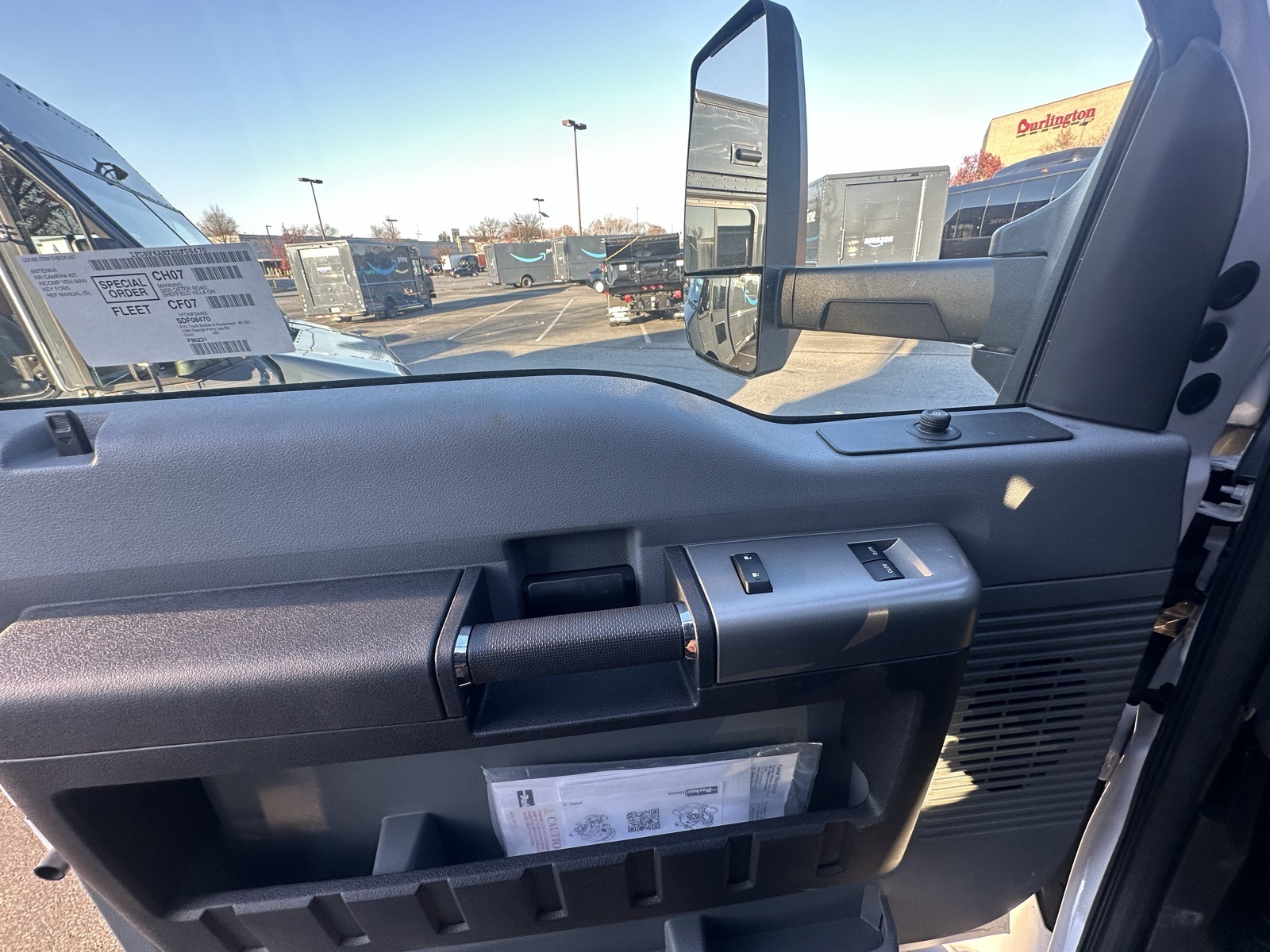 2025 Ford F-650 photo 5