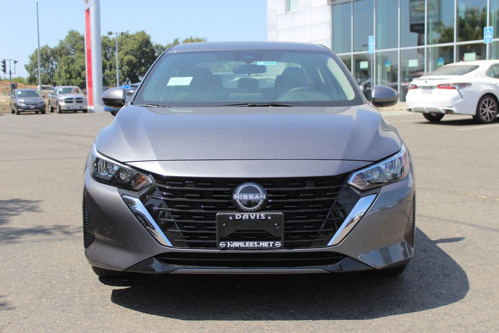 2025 Nissan Sentra SV photo 3
