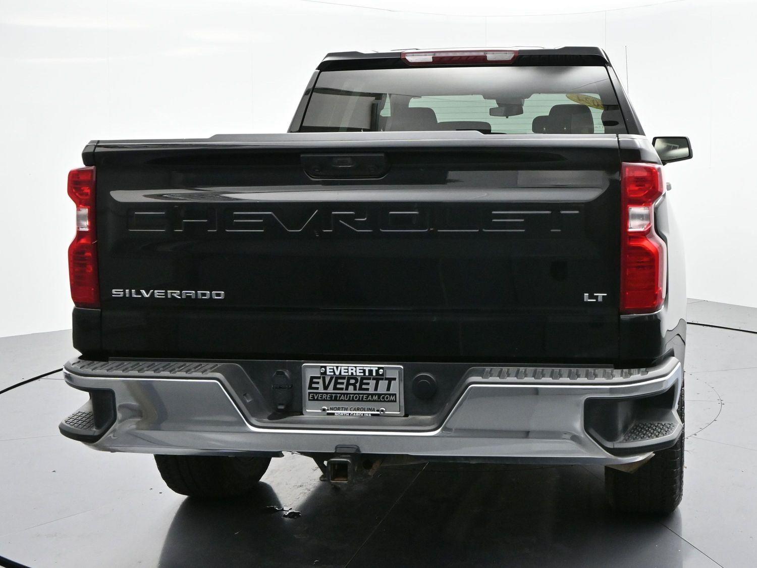 2024 Chevrolet Silverado 1500 LT photo 4