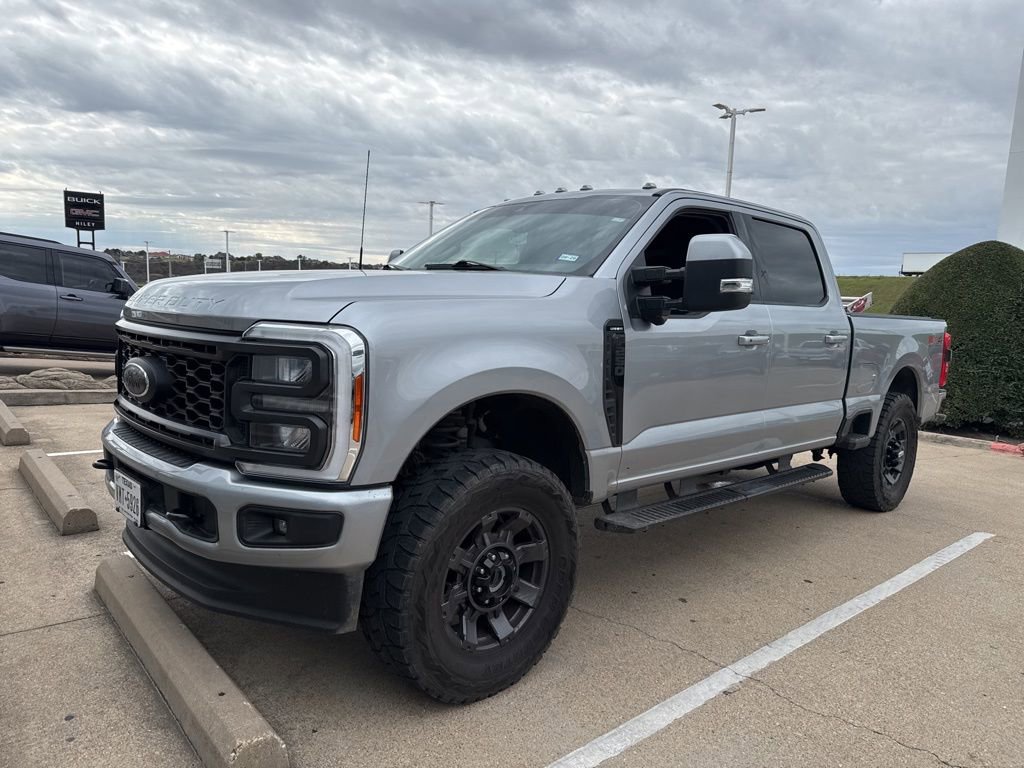 2023 Ford F-250 Super Duty Lariat's photo