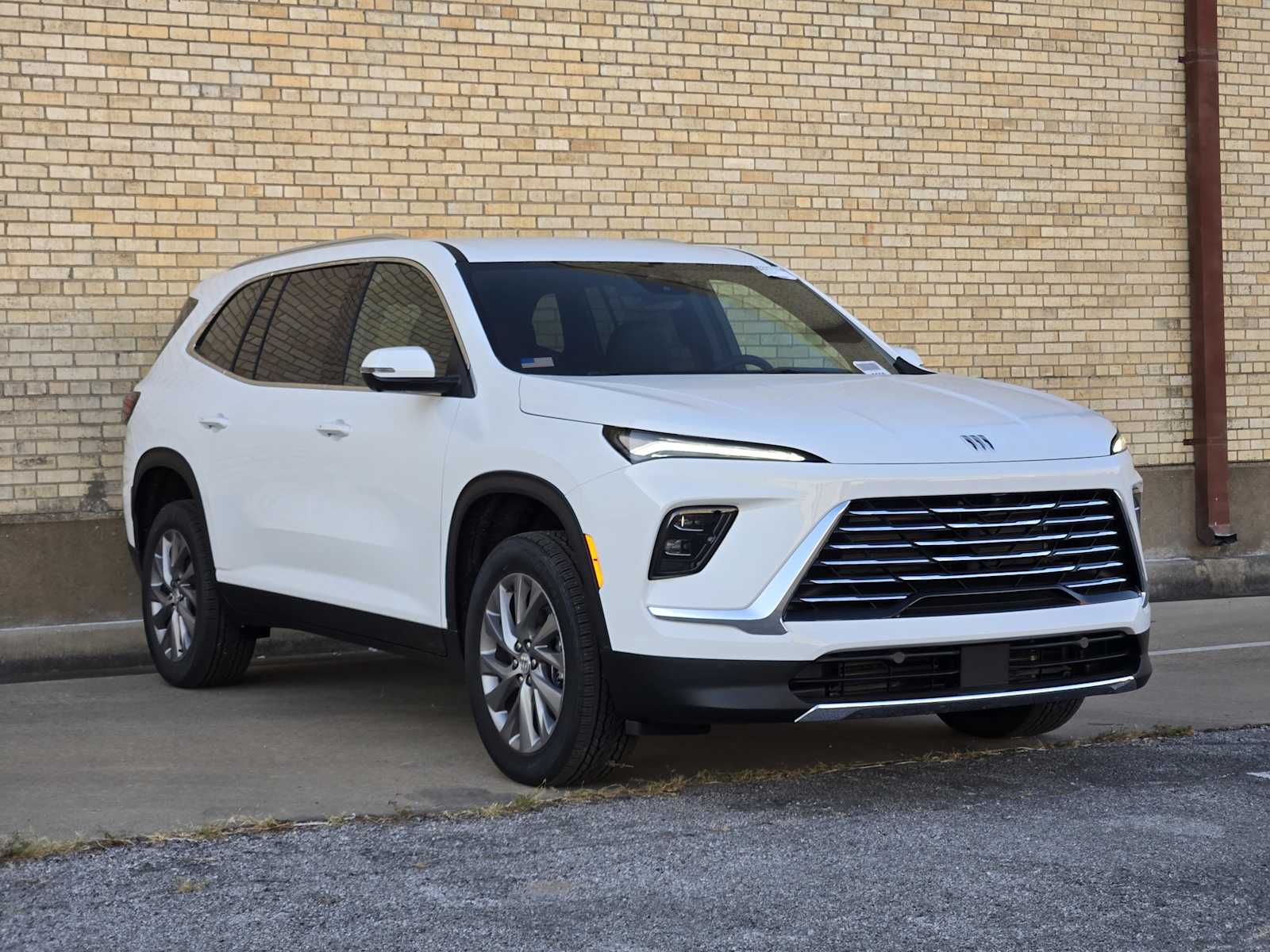 2026 Buick Enclave Preferred photo 2