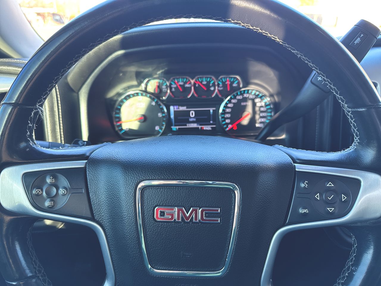 2017 Gmc Sierra 1500 SLE photo 3