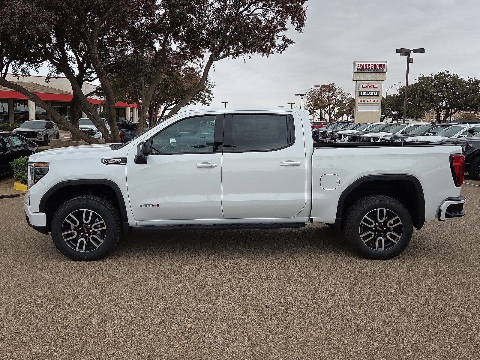 2026 Gmc Sierra 1500 AT4 photo 2