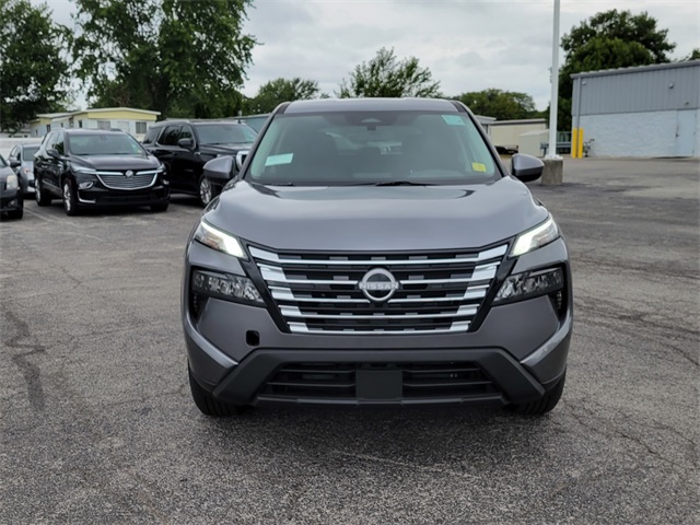 2026 Nissan Rogue SV photo 8