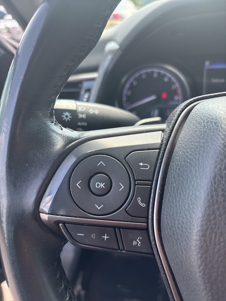 2022 Toyota Camry SE photo 23