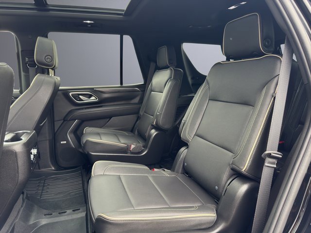 2024 Gmc Yukon SLT photo 18