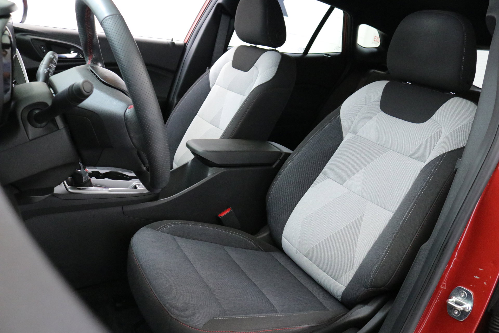 2024 Chevrolet Trax photo 23