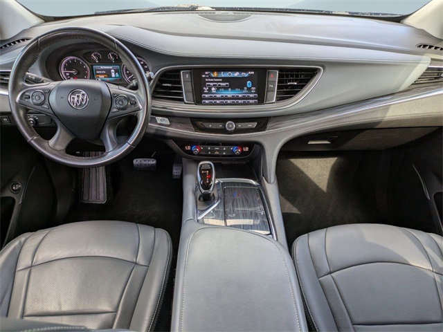 2019 Buick Enclave Essence photo 17