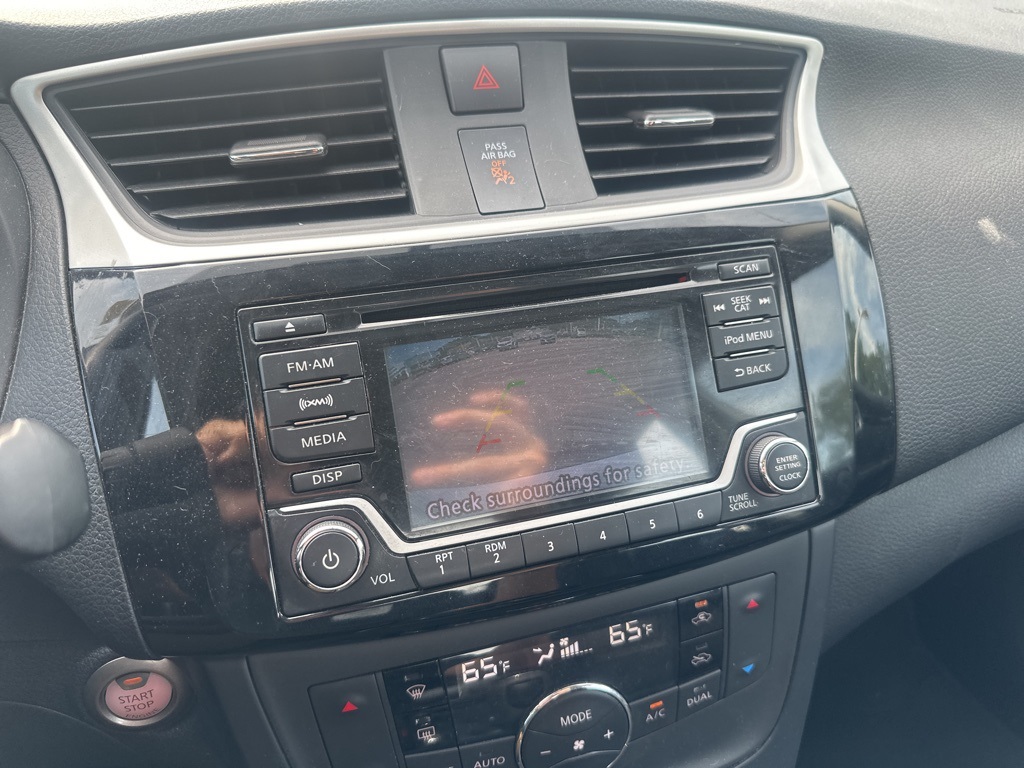2018 Nissan Sentra SV photo 19