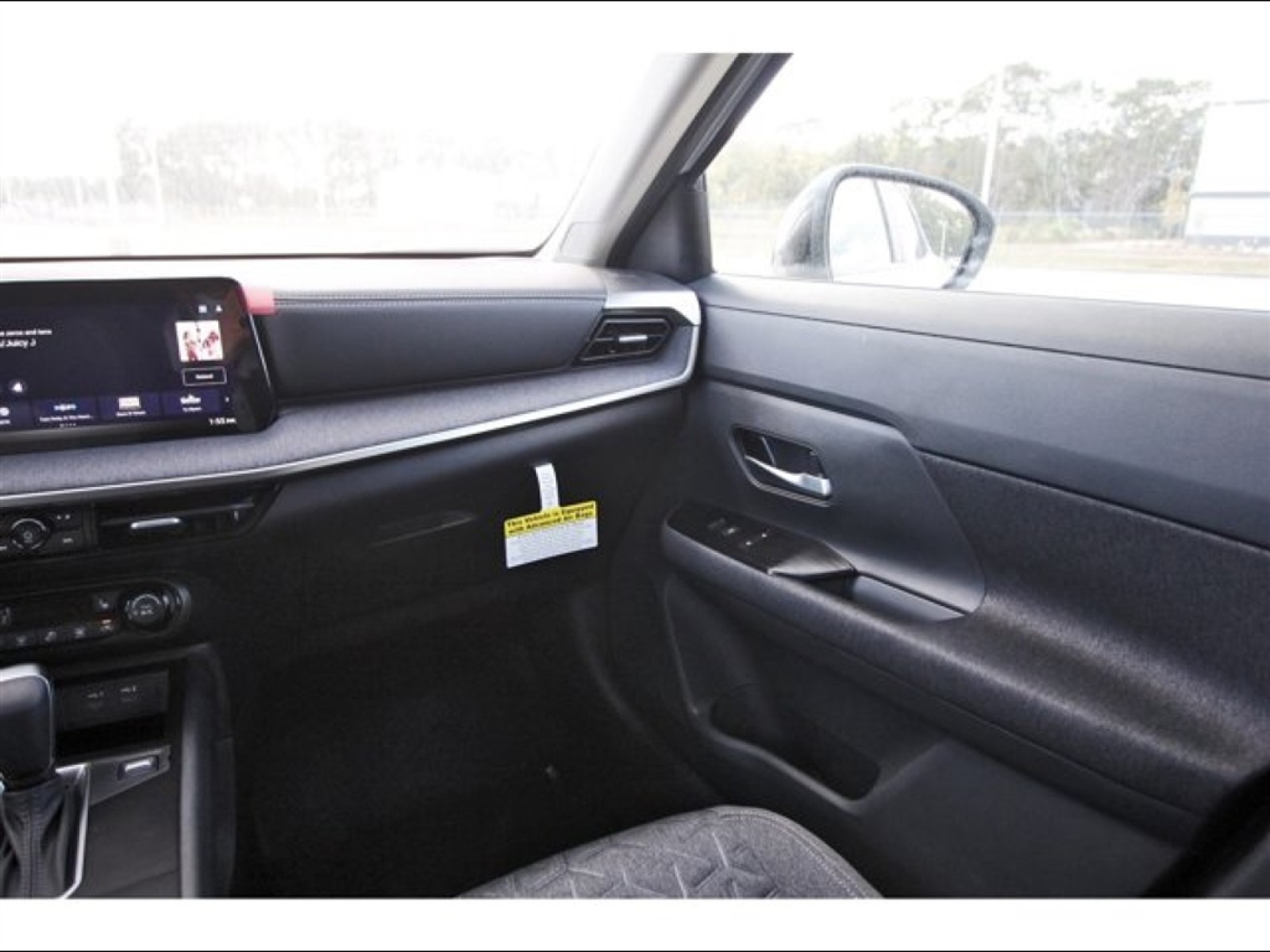 2026 Nissan Kicks SV White at Robbins Nissan