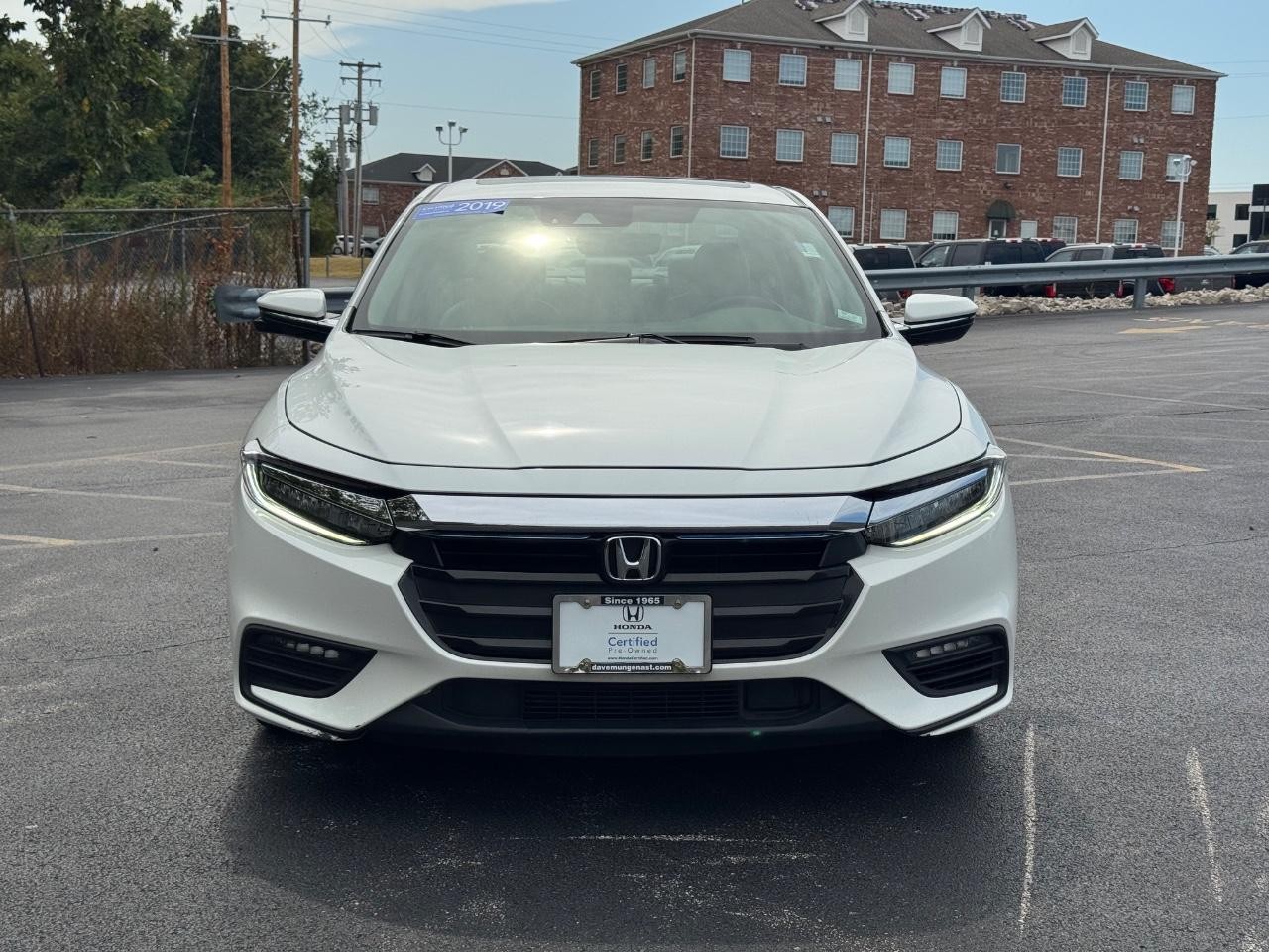 2019 Honda Insight Touring photo 8