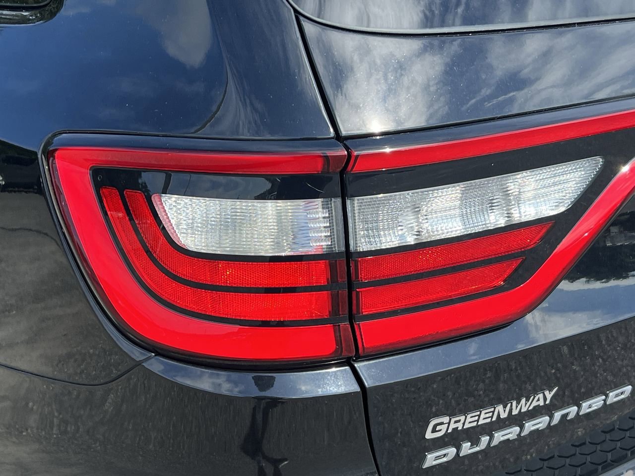2018 Dodge Durango SXT Sport photo 7