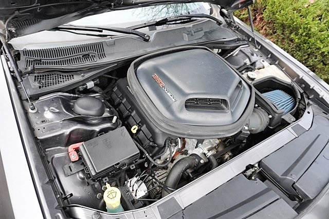 Used 2017 Gray Dodge 392 Hemi Scat Pack Shaker image 37