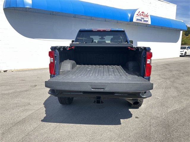 2021 Chevrolet Silverado 2500HD Custom photo 14
