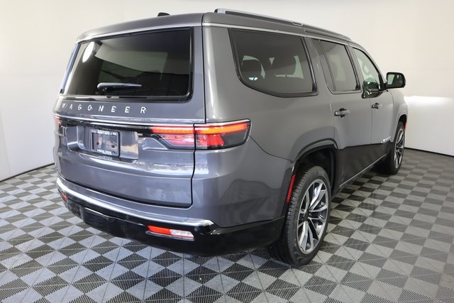 2025 Jeep Wagoneer Series III photo 3