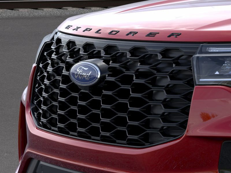 2025 Ford Explorer ST-Line photo 12