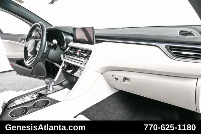 2025 Genesis G70 2.5T photo 21