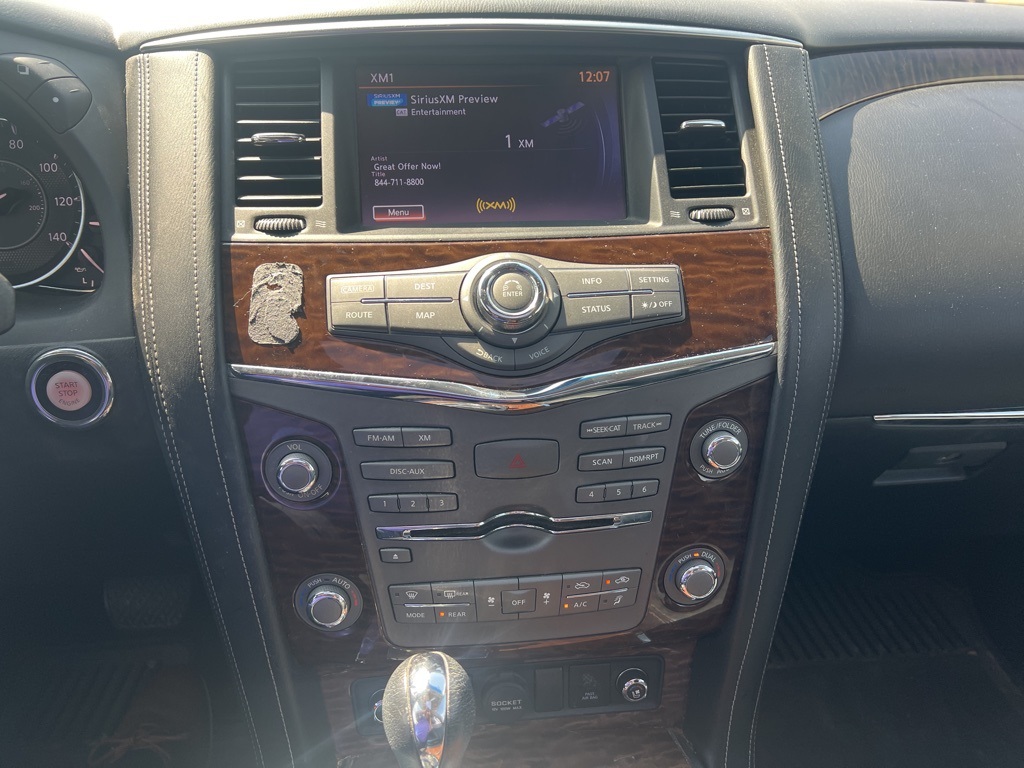 2017 Nissan Armada Platinum photo 13
