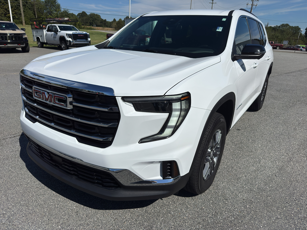 2025 GMC Acadia Elevation's photo