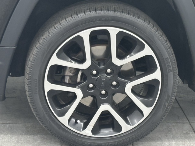 2017 Jeep Compass Limited photo 4